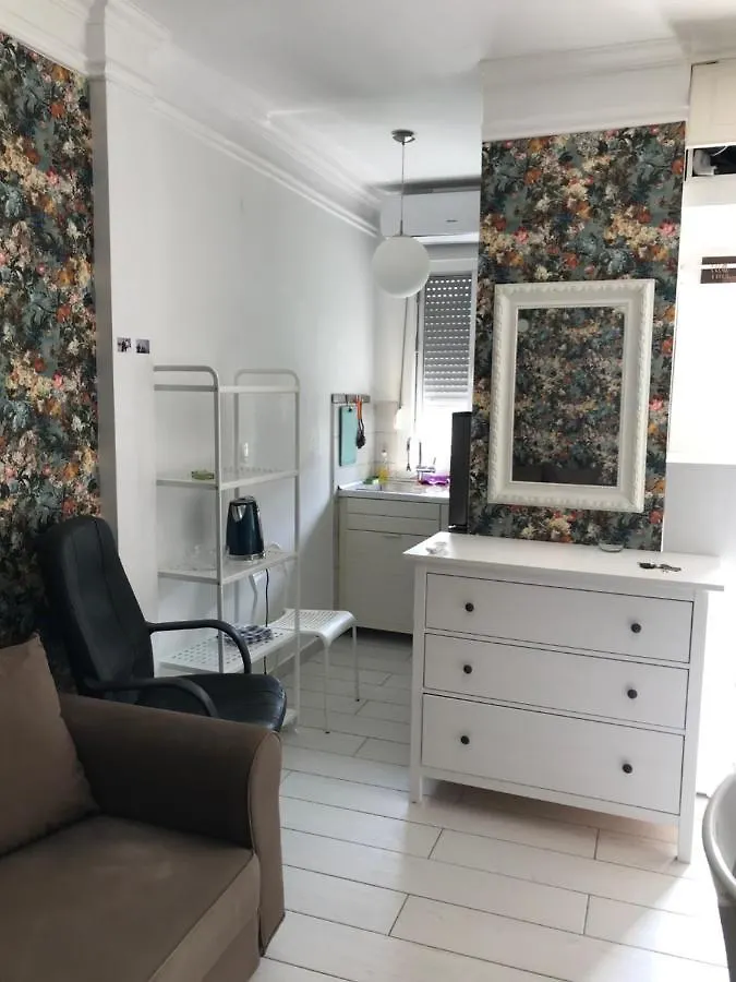 Comfort& Neo Epivates Apartment